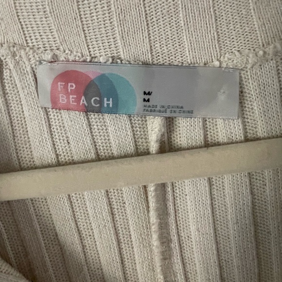 Cream Ribbed Lounge Set - Picture 4 of 5